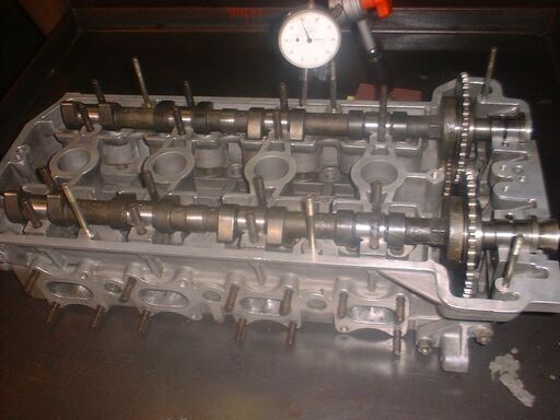 MB-16Vコスワースエンジン―リビルトシリンダーヘツト