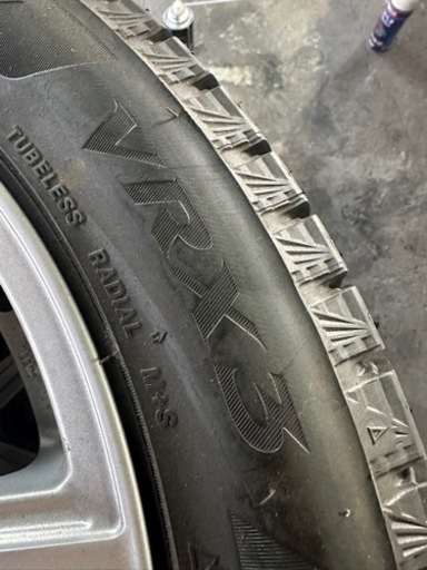 スタッドレスタイヤセット205/50R17美品