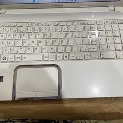 東芝　15インチノートパソコン　ホワイト　美良品の画像
