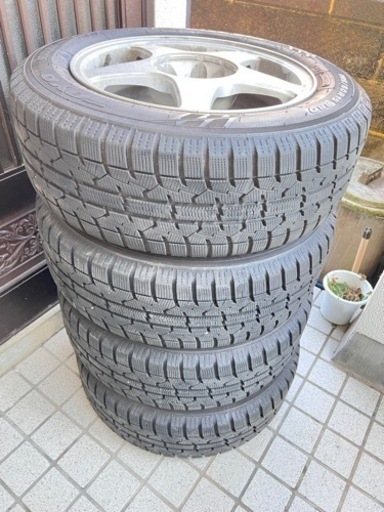 スタットレスタイヤ4本アルミセットTOYO 195/60R 15