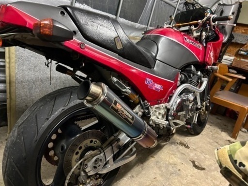 バイク GPZ900R