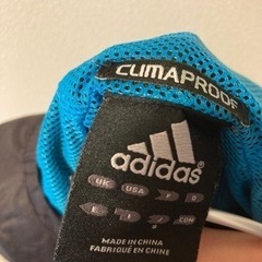 adidas の画像