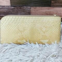 ATAO リモ パイソン 白 長財布 L字 ラウンドジップ アタオ limo ウォレット ファスナー ジッパー 収納充実 レディースの画像