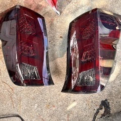 ステップワゴンrk5 LEDスモークテールランプ　テーブル付き