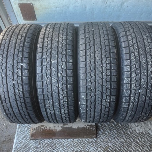 バリ山　YOKOHAMA ヨコハマ　G075 225/65R17 スタッドレス　タイヤ　2017年製　17インチ