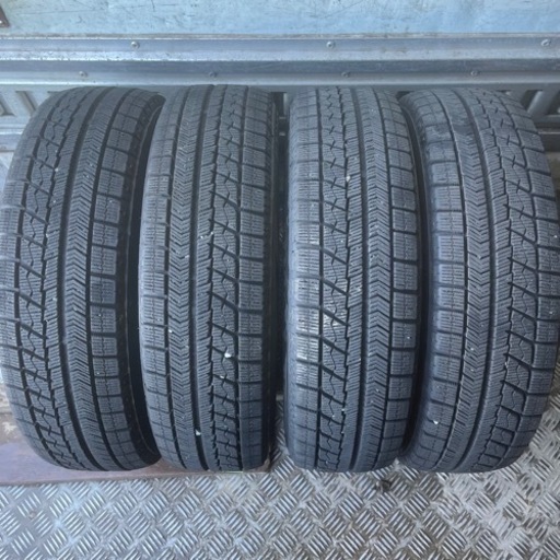 バリ山　BRIDGESTONE ブリジストン　ブリヂストン　VRX 155/70R13 スタッドレス　タイヤ　2017年製　13インチ