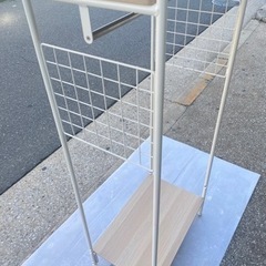 【美品】アイリスオオヤマ　ハンガーラック　収納家具の画像