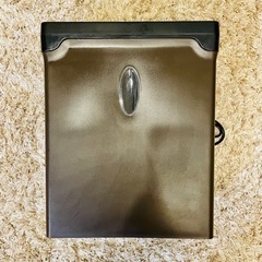 電動シュレッダー　ダークブラウン