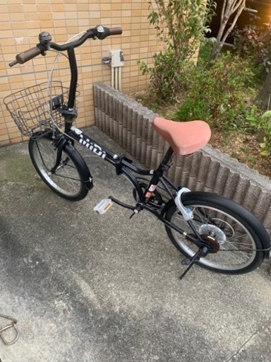 【美品】ギアチェンジ有　折りたたみ自転車