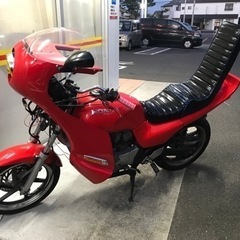 ホンダ　ジェイド3段シート
