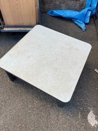 コタツ