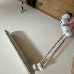 学習デスク用ライトの画像