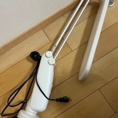 学習デスク用ライトの画像