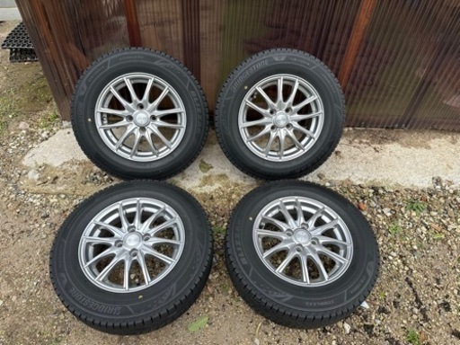 バリ山！スタッドレスタイヤ セット　ブリザックVRX3 175/70R14 21年製造