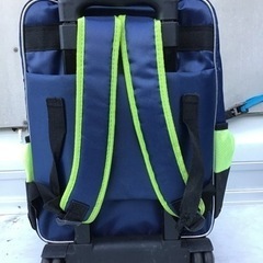 中古　キッズ用キャリーバック兼リュック　ネイビー&ライムグリーンの画像