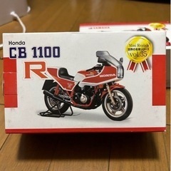 ご購入者様決まりました★世界の名車シリーズ　ミニレプリカ　プラモデル　フィギュアの画像
