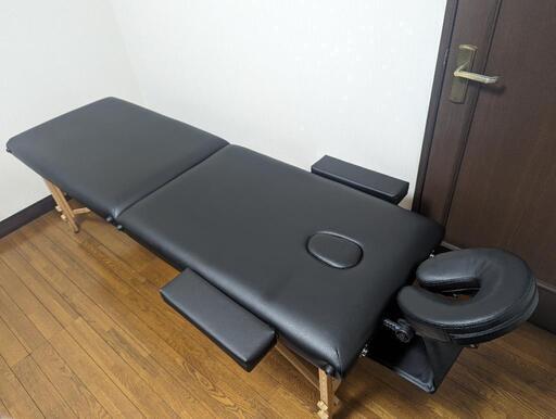 美品「折りたたみマッサージベッド(有孔)」
