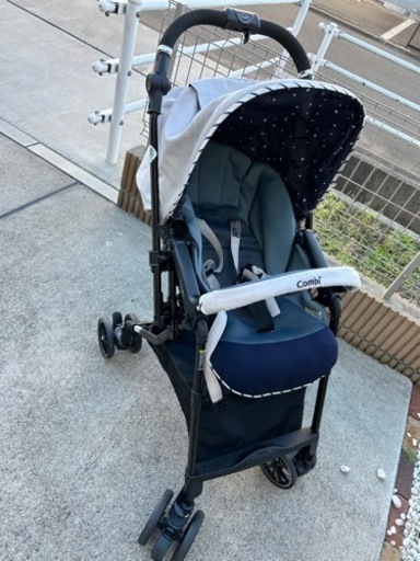 最上級モデル【使用回数5回程】先月末購入　¥45000 コンビニ　スゴカル　ベビーカー