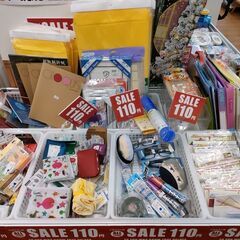 アウトレット品　雑貨　日用品　ハンパ品　など格安でワゴン販売しています。 − 石川県