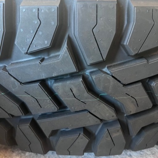TOYOTIRES OPEN COUNTRY R/T (新品)