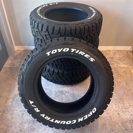 TOYOTIRES OPEN COUNTRY R/T (新品)