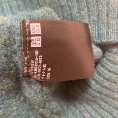 ユニクロ　プレミアムラムクルーネックセーター　グリーン　Lの画像