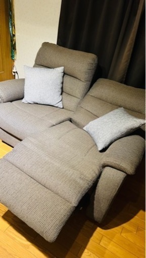 ニトリ　電動リクライニングソファ