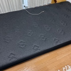 【受け渡し決定】シングルベッドお譲りします