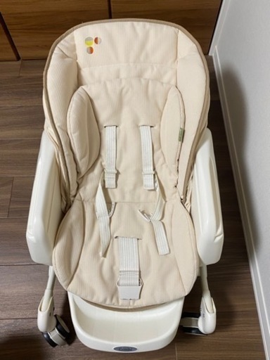 コンビ ルシエス AUTO SWING ハイローチェア (相談中)