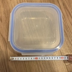 17cm x 17cm 耐熱ガラス保存容器　800ml 密閉蓋付き　3点の画像