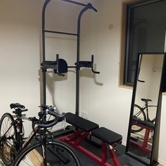 懸垂マシン、ベンチ台