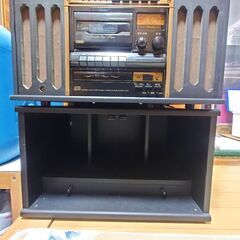 聴けるか不明なレコードプレーヤーとレコードお譲りします