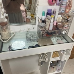 ︎ドレッサー𓂃𓈒𓏸︎︎︎︎