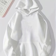 【新品未使用】フード付きカンガルーポケットパーカーの画像