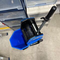 ☀️ 中古　SYR 　バケット&リンガーセット　 NU3   掃除用具　プロ仕様　業務用の画像