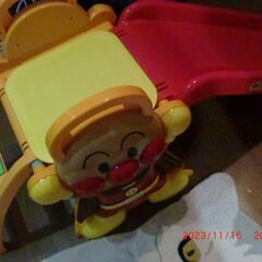 アンパンマン滑り台中型　階段ピッピ