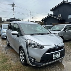 トヨタシエンタ平成27年車　ハイブリッド　55,800km 車検...