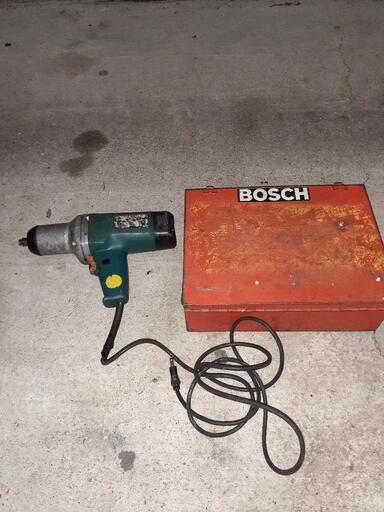 BOSCH インパクトレンチ