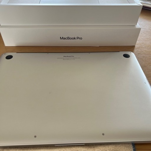 MacBook Pro (Retina, 15-inch, Mid 2015)