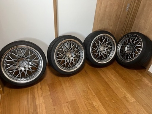 19インチ　レオンハルト　ヴェレ