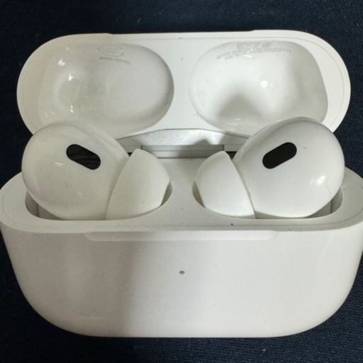 airpods pro 第2世代 magsafe対応ケース付き (Lightning)