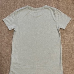 アンダーアーマー  レディース　Tシャツ　サイズSの画像