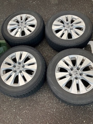 ホンダ　純正ホイール　205/60/16 スタッドレスタイヤ付き