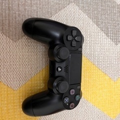 ps4 美品 箱無し 今月中だと1000円引きの画像