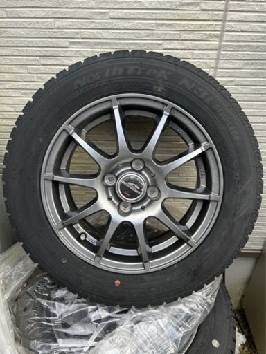 スタッドレス　アルミホイル付き4本