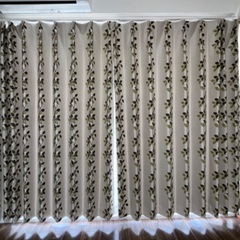 ニトリ　オーダーカーテン　フィーユ2  と　レースカーテンの画像