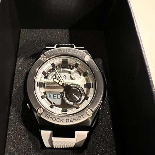 【極美品】CASIO G-SHOCK GST-210B