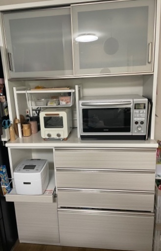 美品　ニトリ　食器棚