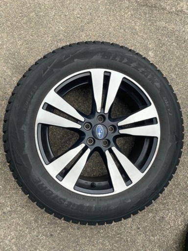 スタッドレス　ブリヂストン　BLIZZAK 225 60 17 DM-V2 2016年