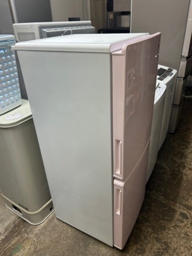 万代店　美品　Haier JR-NF148B ホワイト×ピンク 100Ｌクラス ハイアール 